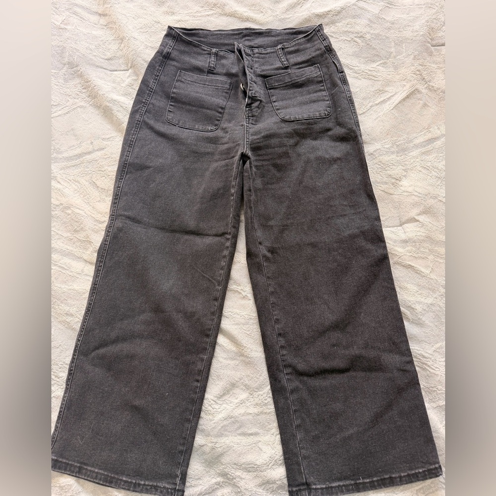 Women's Black Wide Leg Jeans with Pockets